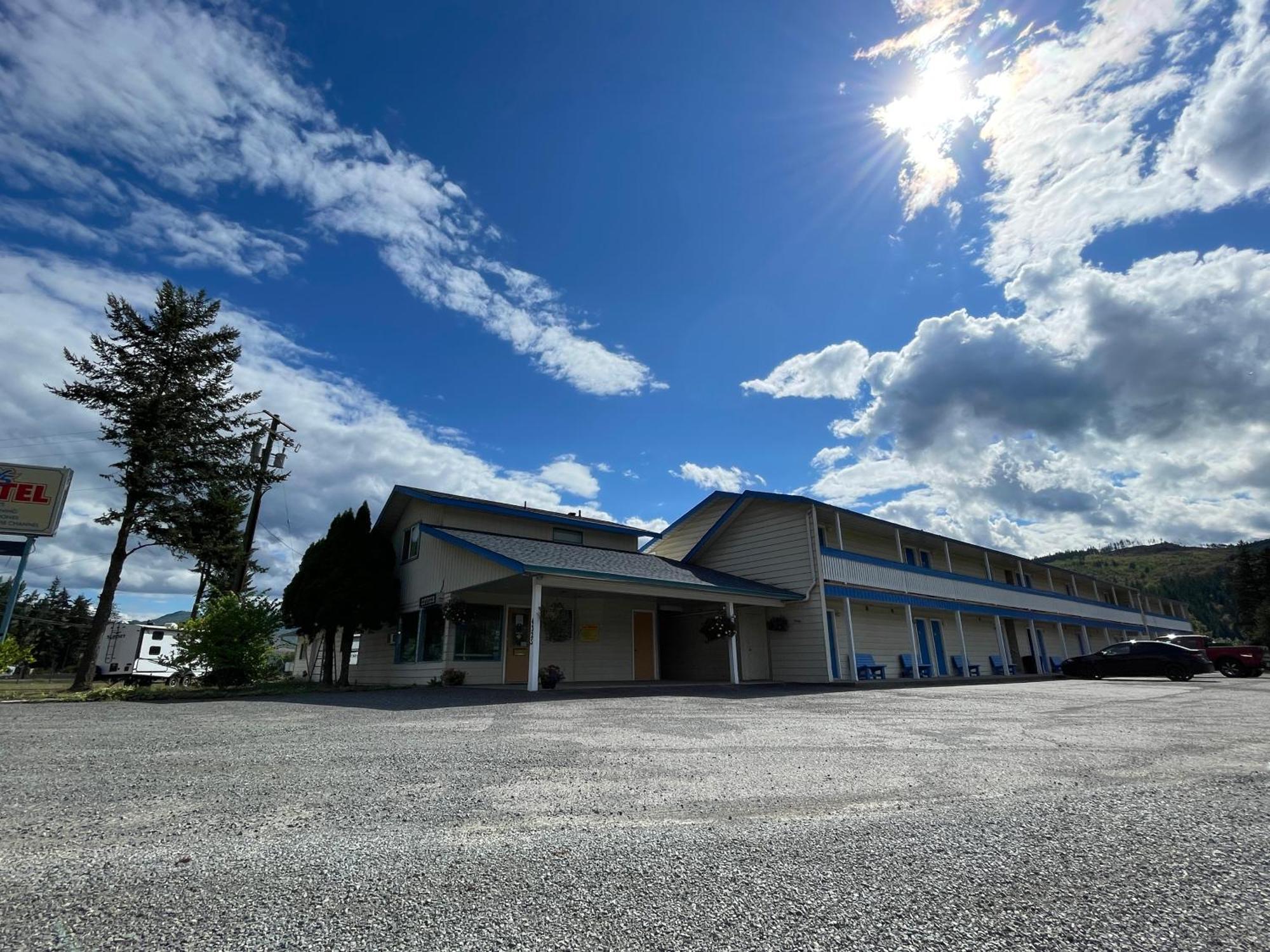 Y-5 Motel Barrière Dış mekan fotoğraf